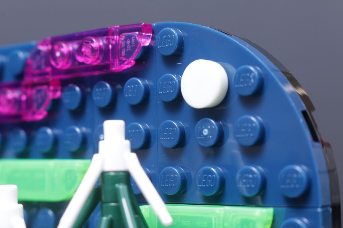 LEGO 40785 Northern Lights Diorama gift with purchase review 6 1200x800