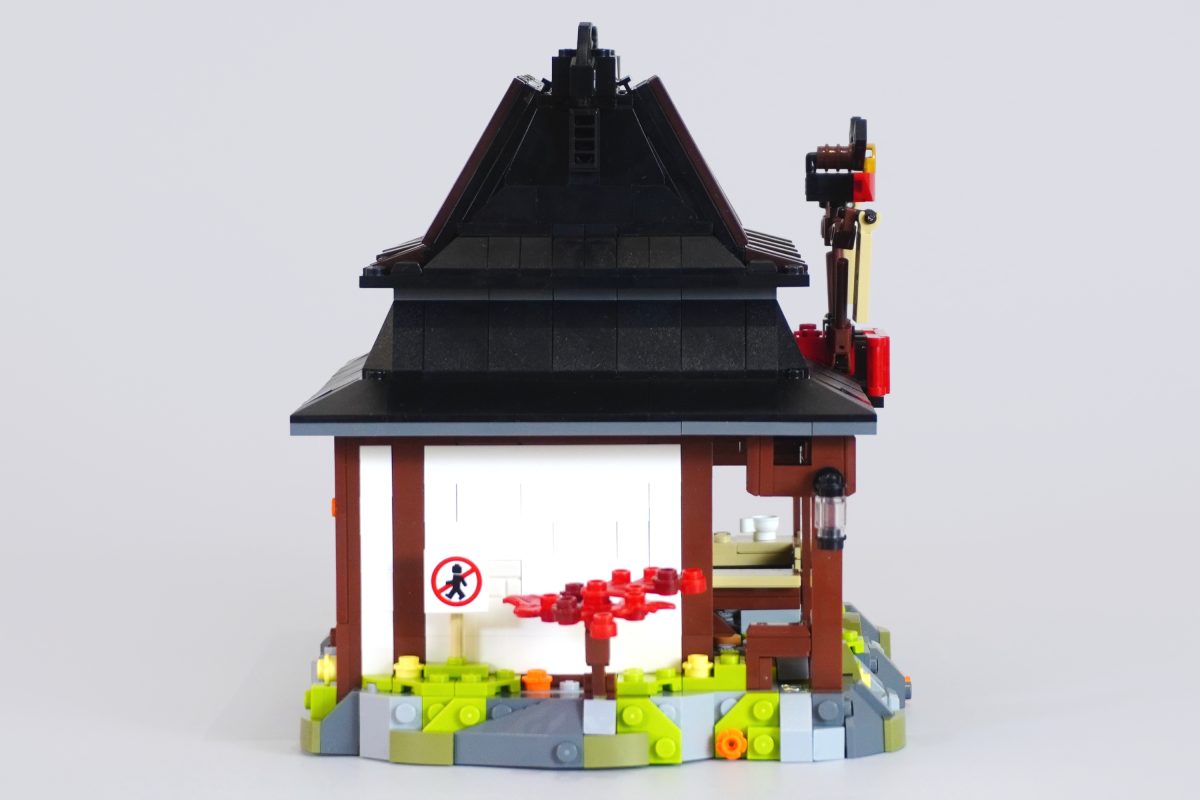 LEGO NINJAGO 71858 Four Weapons Blacksmith 15th Anniversary review 04 1200x800