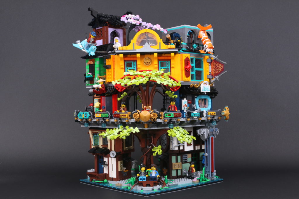 LEGO NINJAGO 71741 NINJAGO City Gardens review 95