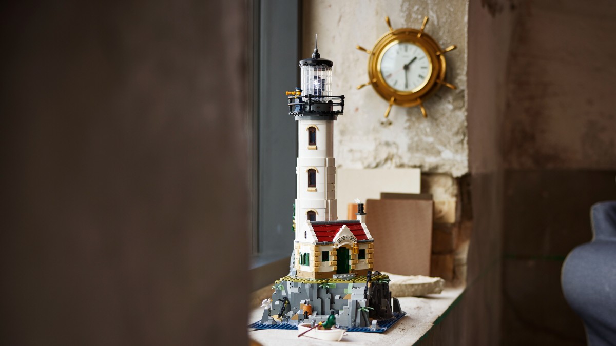 New LEGO Ideas set poses a linguistic problem for design team