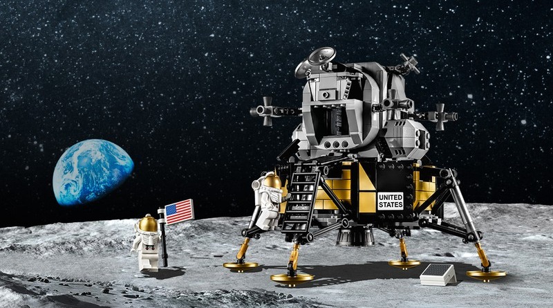 Winning entries for LEGO Ideas space contest chosen as fan vote begins